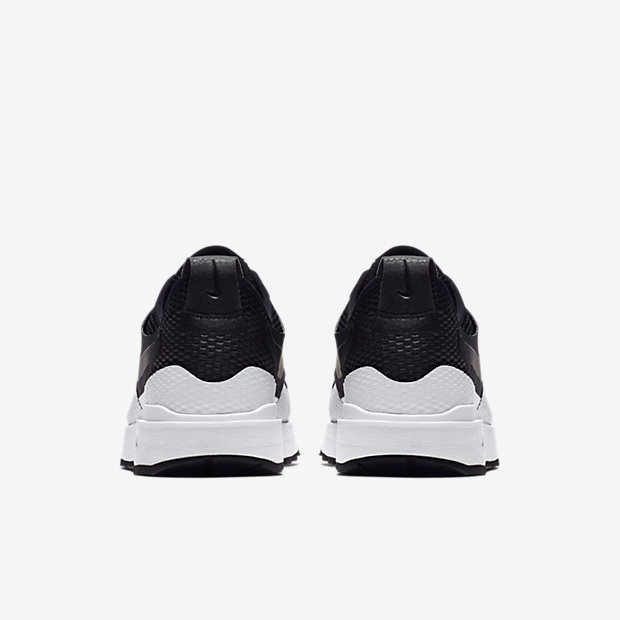 NikeLab Air Max 1 Royal SE
Black / White