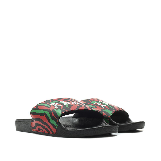 Vans x A Tribe Called Quest
Slide-On
Black / Green / Red