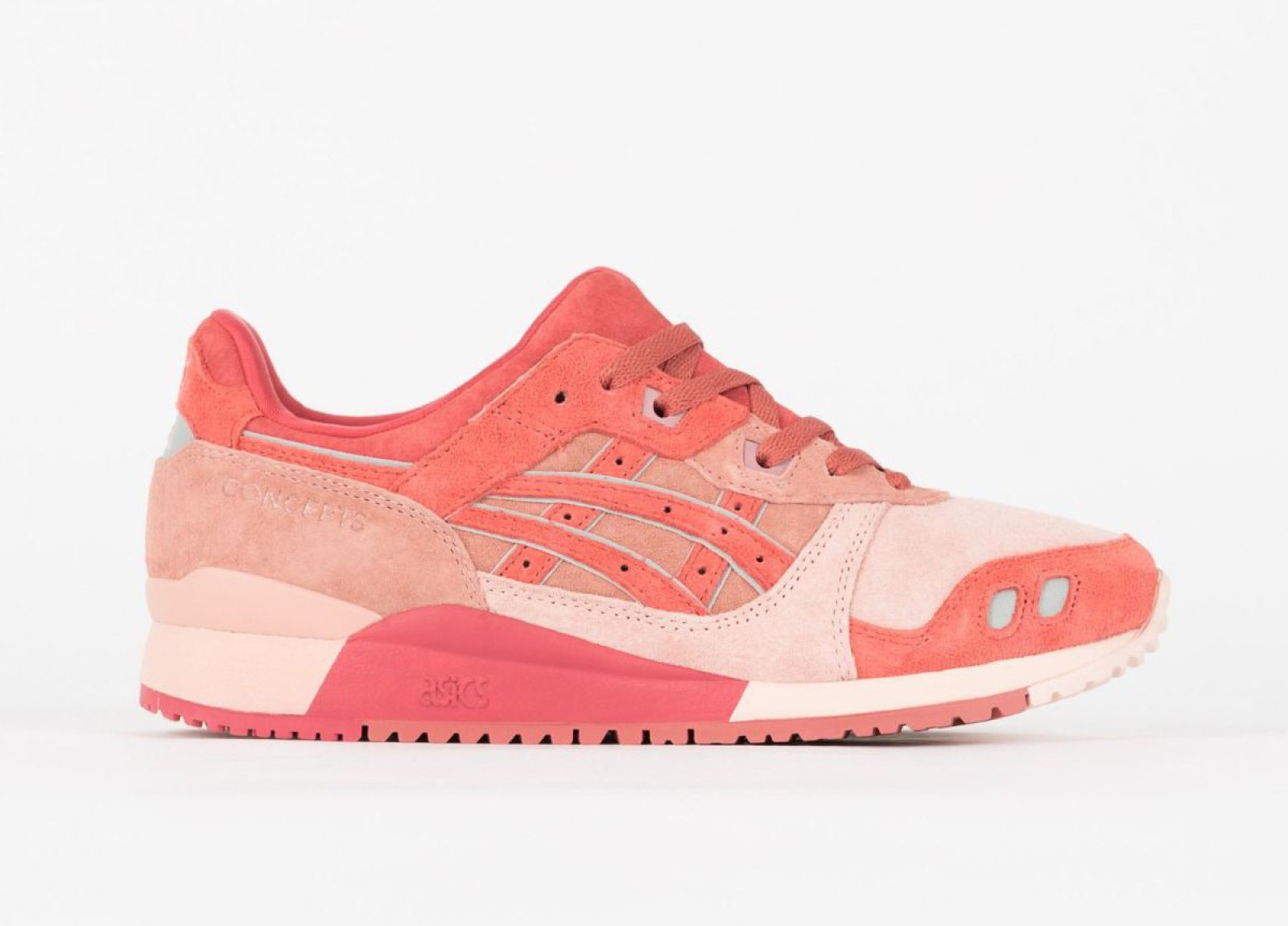 Concepts x Asics
Gel Lyte III
Coral / Silver
