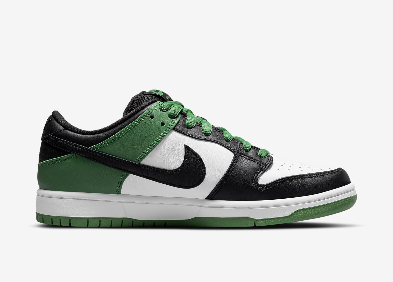 Nike SB Dunk Low
« Classic Green »