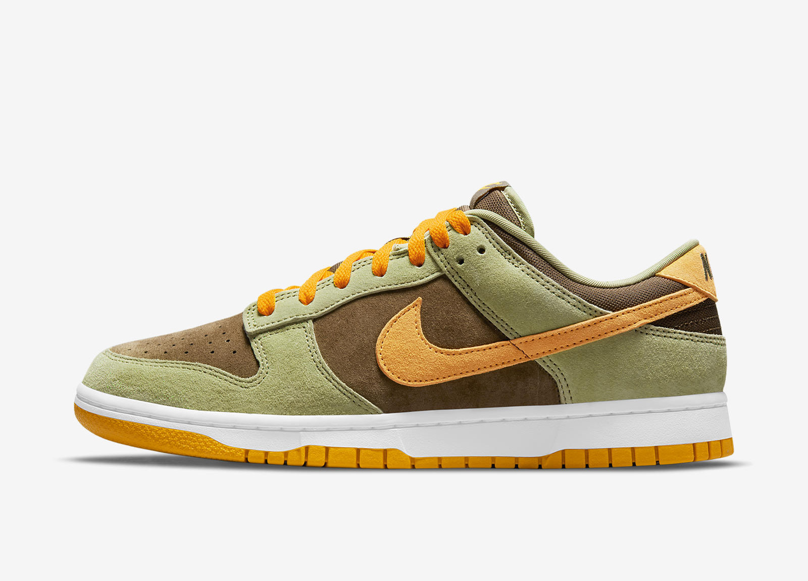Nike Dunk Low
« Dusty Olive »
