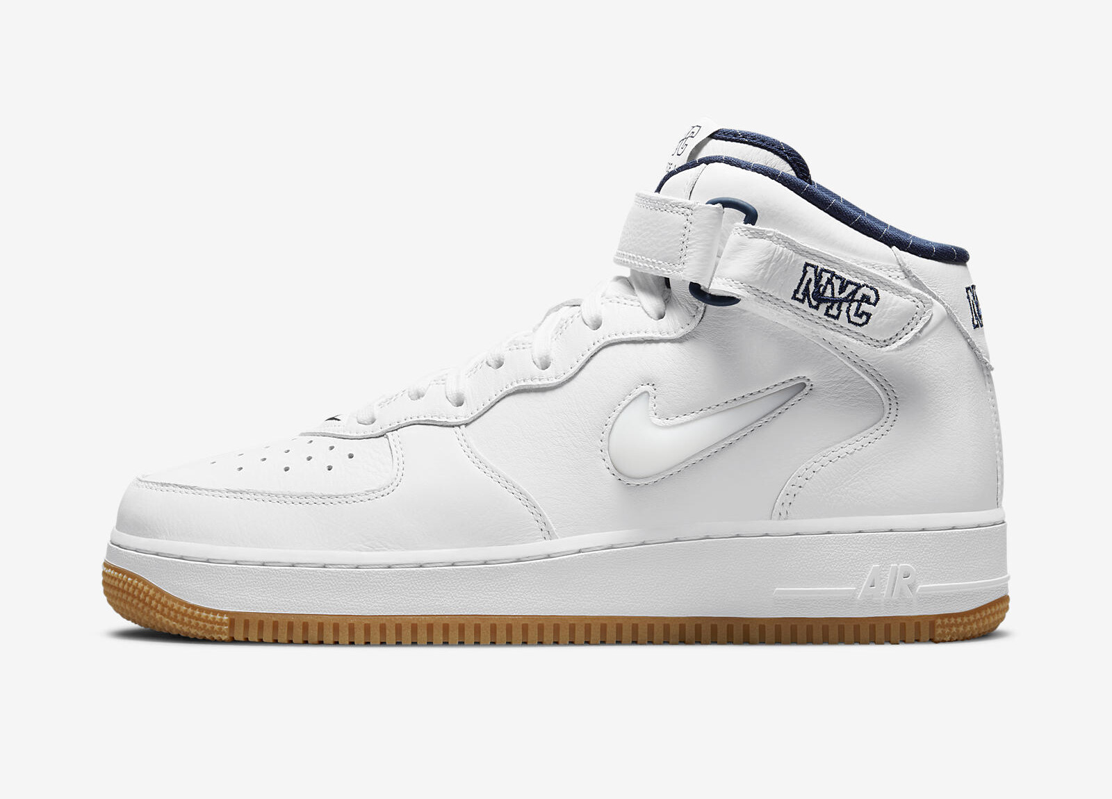 Nike Air Force 1 Mid QS
White / Midnight Navy