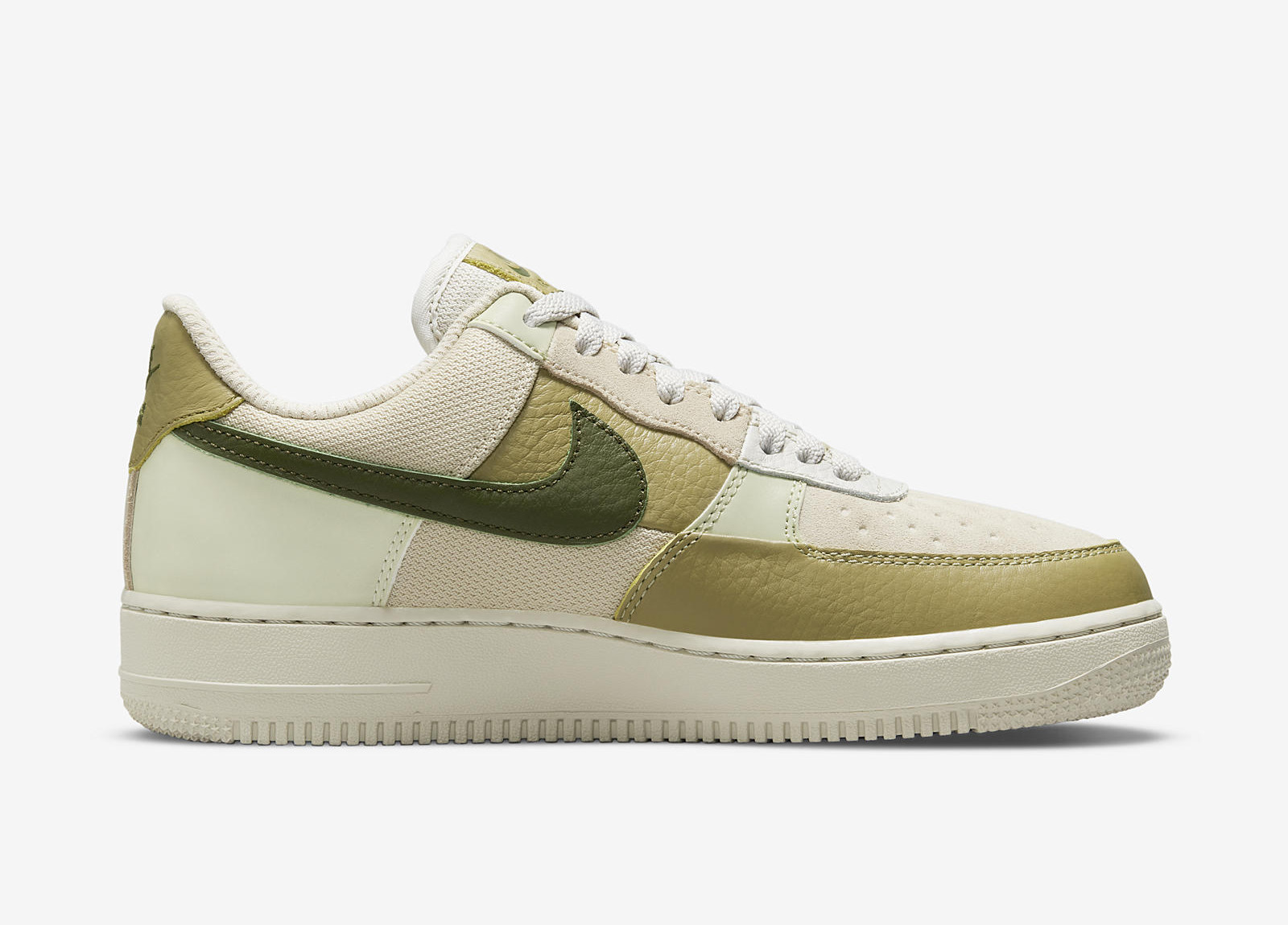 Nike Air Force 1 Low
« Rough Green »