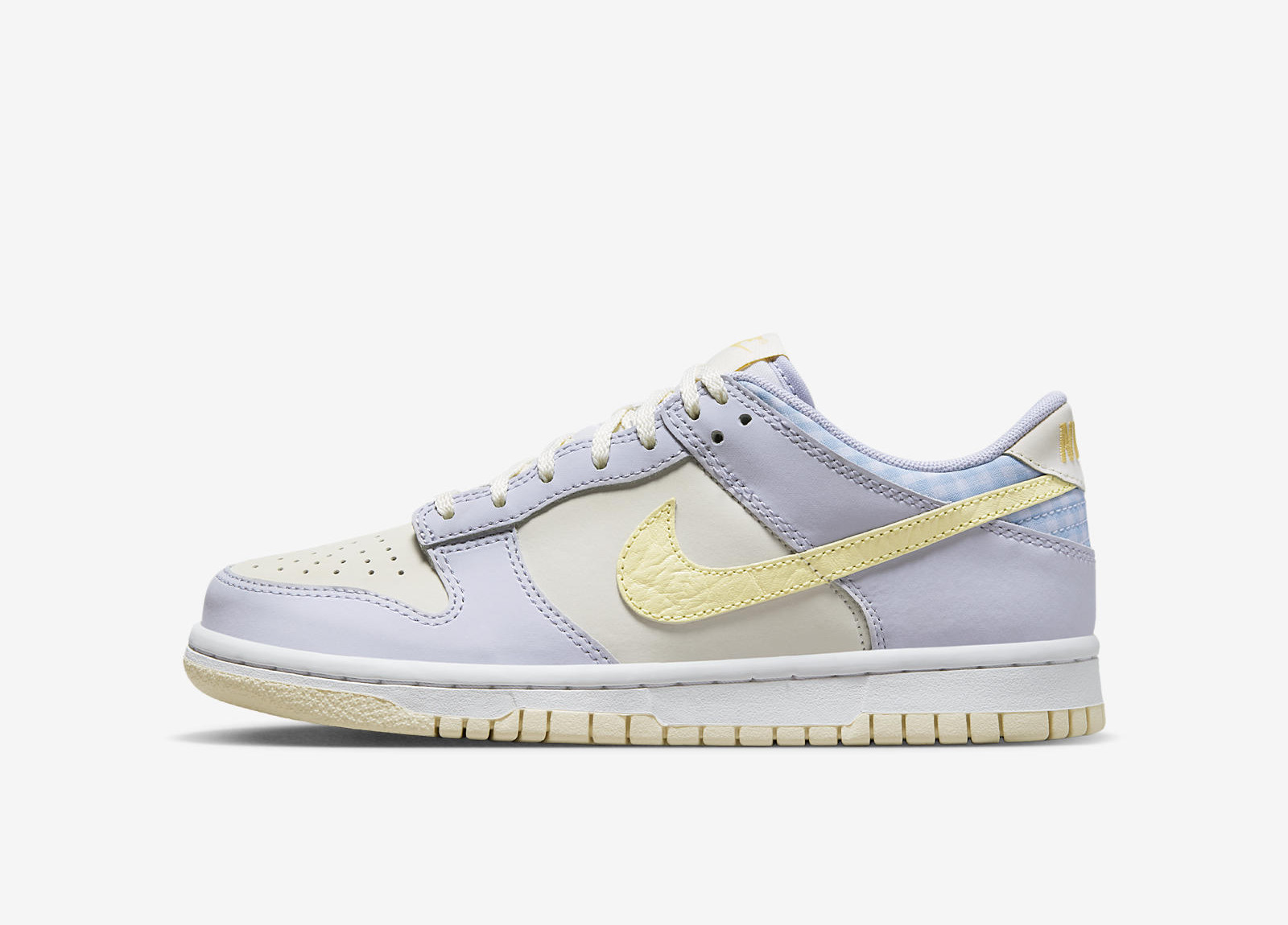Nike Dunk Low
« Easter »