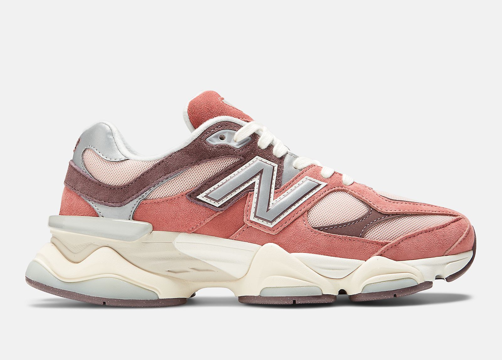 New Balance 9060
Mineral Red / Truffle